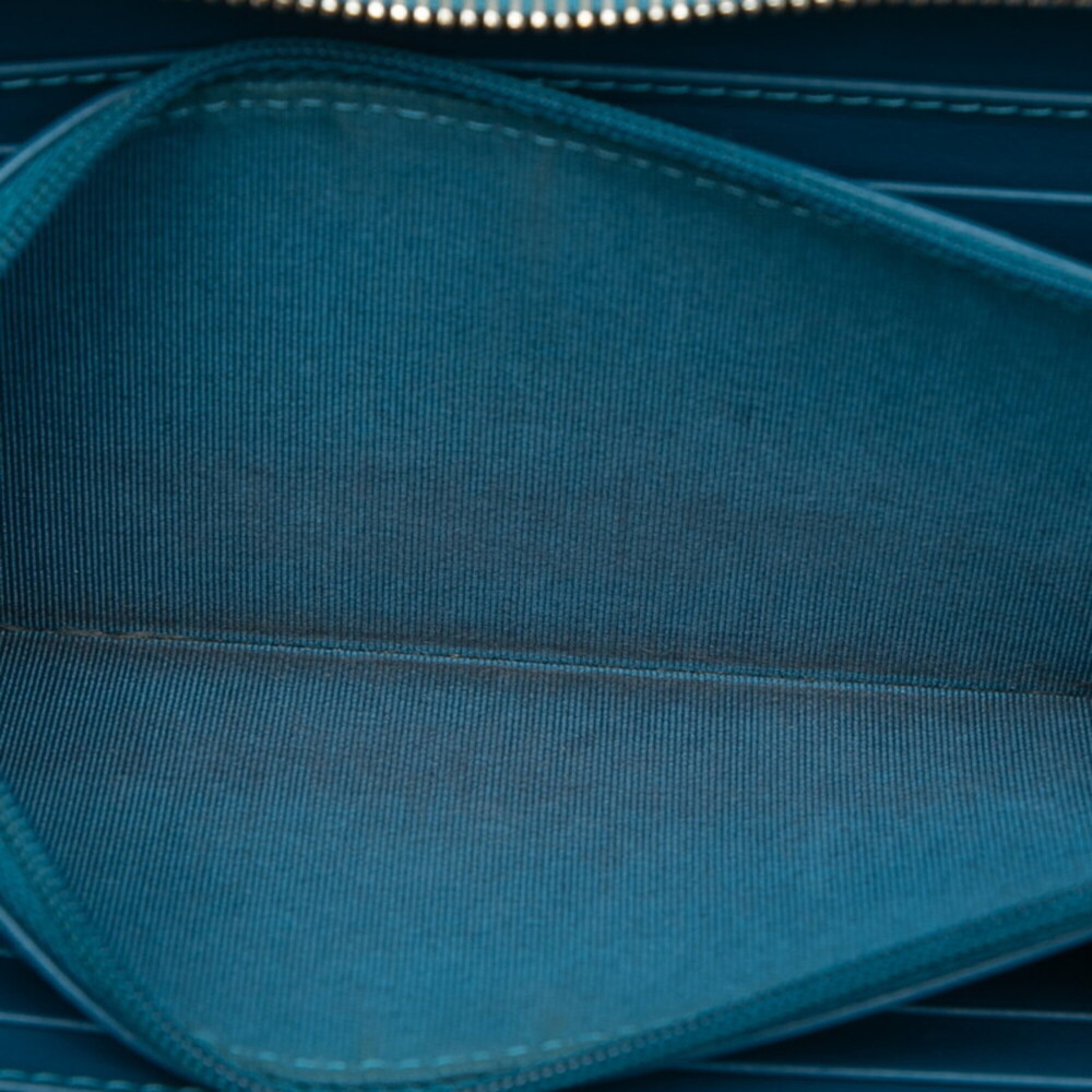 CHANEL Blue Caviar Leather Logo Wallet - Picture 4 of 7